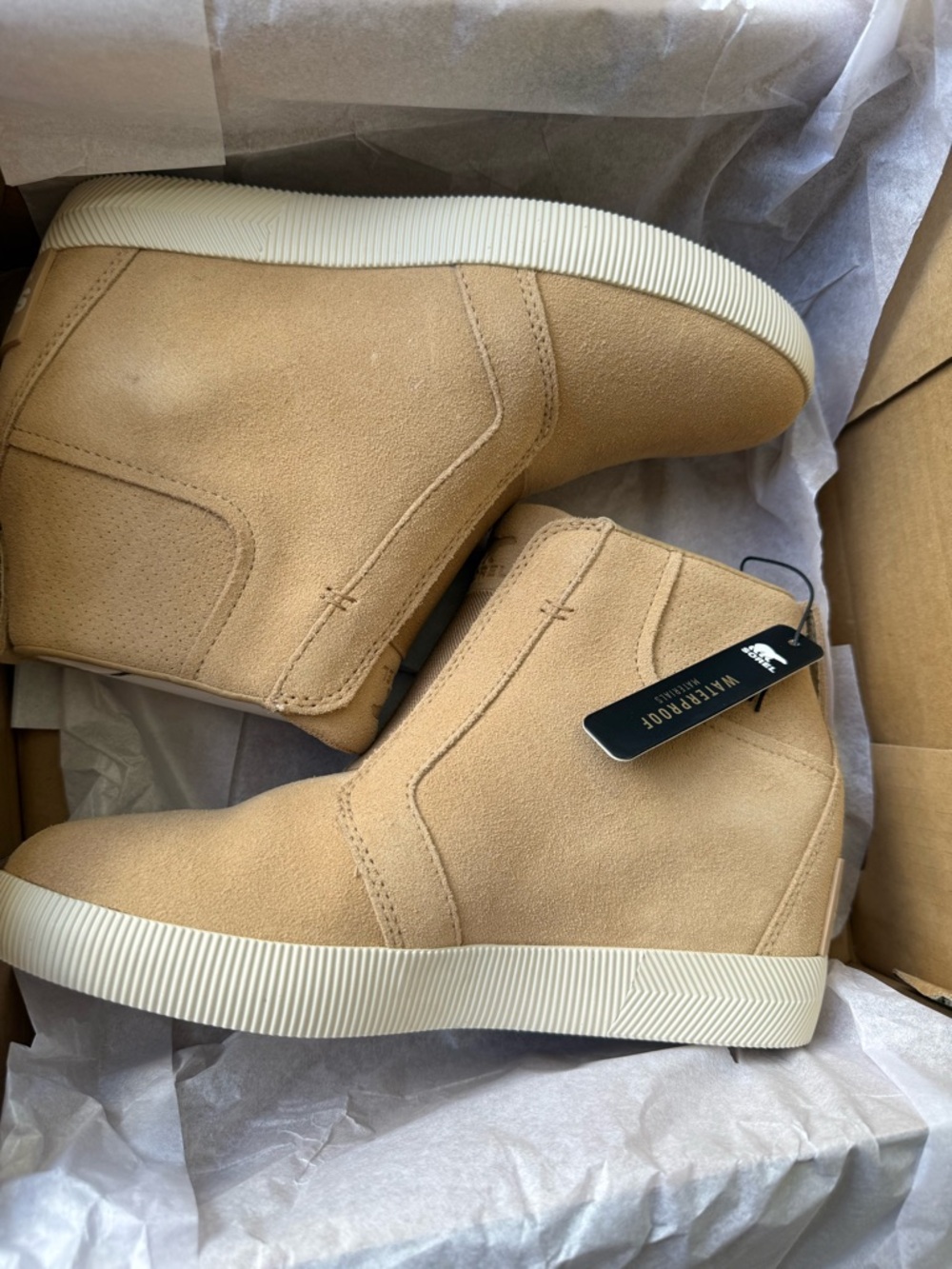 Sorel - Out & About Pull On Bootie - New In Box